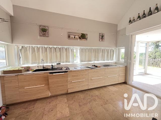 Vente Maison de ville 9 pièces 276 m2 Montmorillon