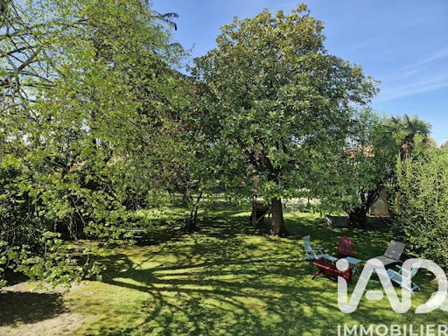 Vente Maison de ville 9 pièces 321 m2 Castillon la Bataille