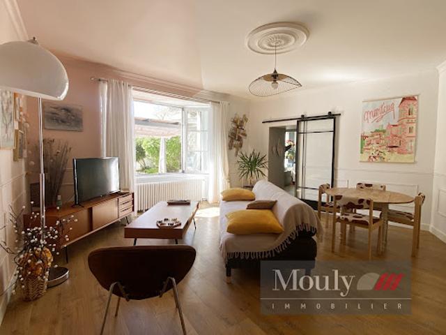 Vente Maison 9 pièces 430 m2 Montcuq en Quercy Blanc