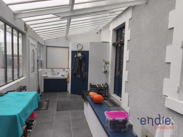 VENTE: maison F12 245 m² à COSNE D'ALLIER