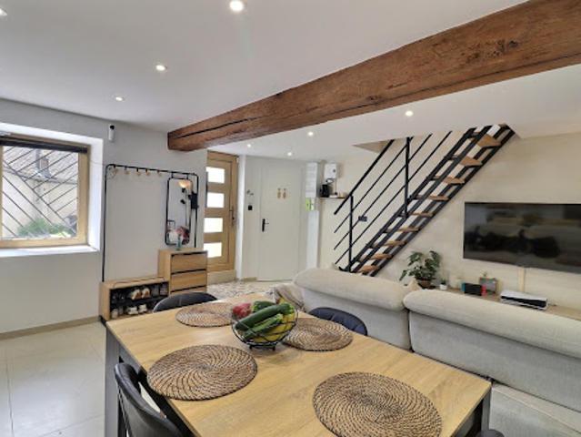 Vente Maison 3 pièces 65.46 m2 Massieu