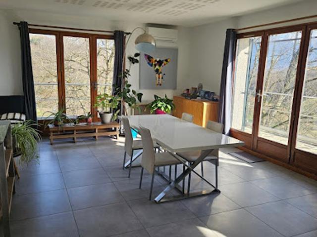 Vente Maison 4 pièces 135 m2 Voiron