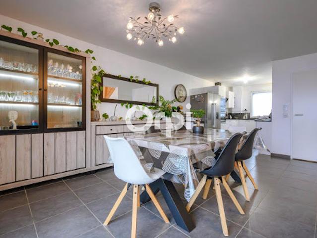 Vente Maison 4 pièces 85 m2 Armentieres