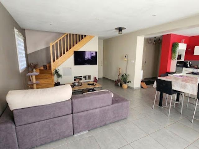 Vente Maison 4 pièces 98 m2 Chilly