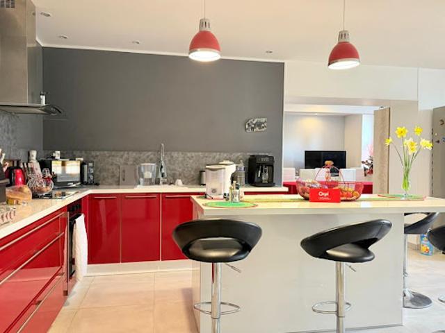Vente Maison 5 pièces 178 m2 Jouy le Châtel