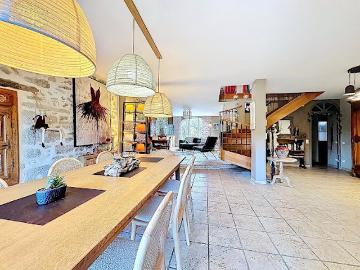 Vente Maison individuelle 5 pièces 214 m2 Cernex