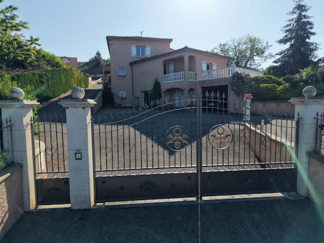 Vente Maison 6 pièces 154 m2 Jarjayes