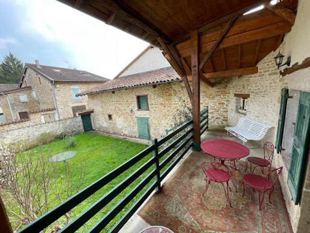 Vente Maison 6 pièces 181 m2 Meillonnas