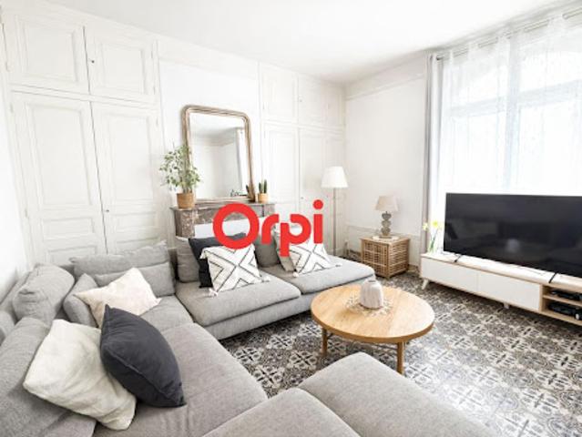 Vente Maison 6 pièces 230 m2 Licourt