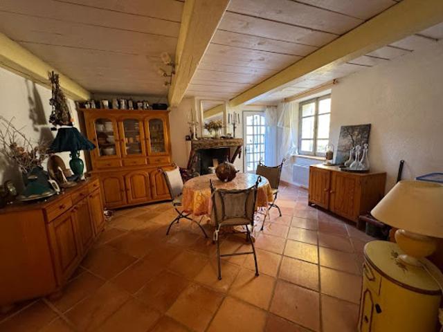Vente Maison 7 pièces 190 m2 Bauduen