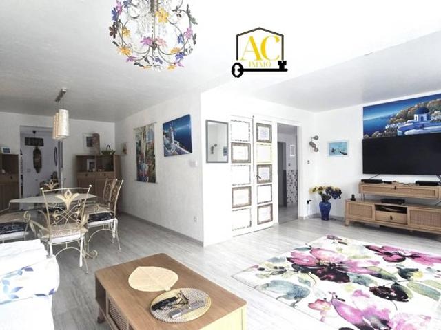 Vente Maison T3 entièrement rénovée en 2014 – 99 m² habitables, 242 m² utiles, combles aménageables de 80 m² Jardin de 300 m²