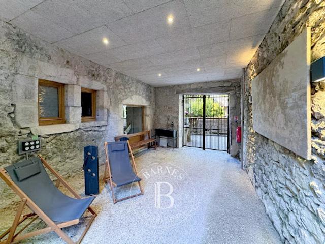 Vente Maison 10 pièces 415.81 m2 Talissieu
