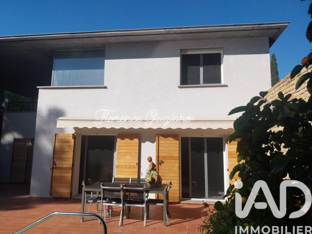 Vente Maison traditionnelle 7 pièces 200m² Sanary sur Mer