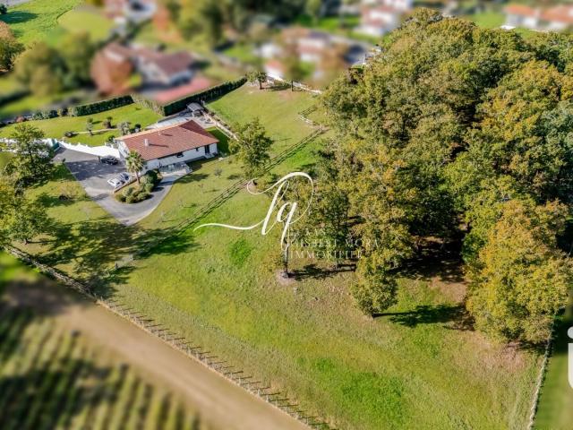 Vente Maison traditionnelle 5 pièces 238m² Ustaritz