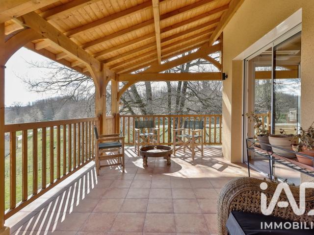 Vente Maison traditionnelle 6 pièces 170m² Sarlat la Canéda