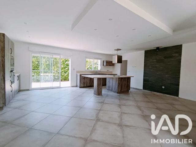 Vente Maison traditionnelle 6 pièces