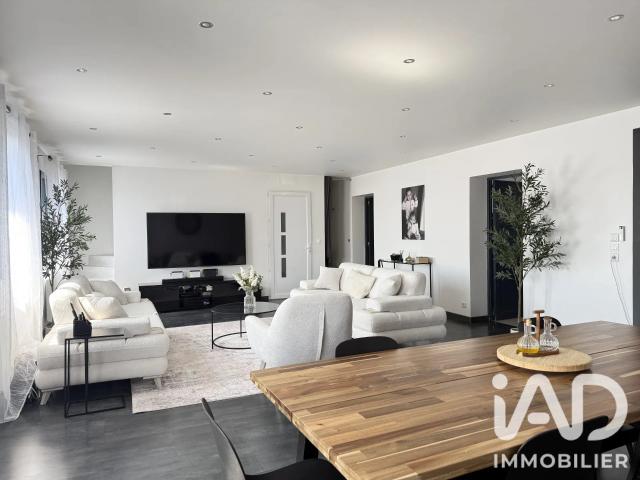 Vente Maison traditionnelle 8 pièces