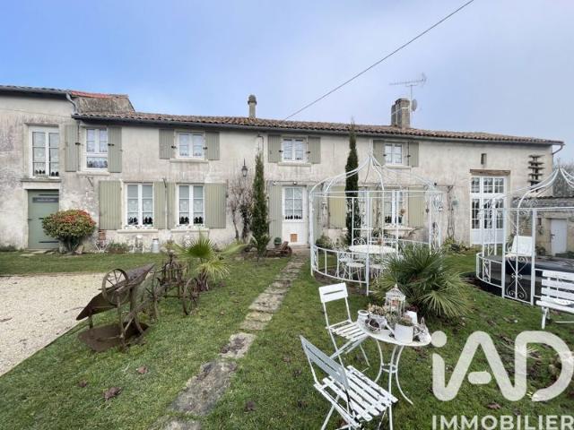 Vente Maison traditionnelle 8 pièces
