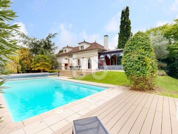Vente Maison traditionnelle 8 pièces
