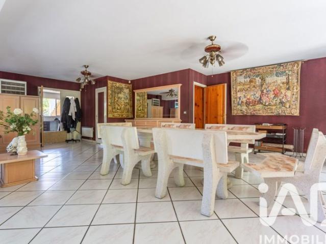 Vente Maison traditionnelle 9 pièces