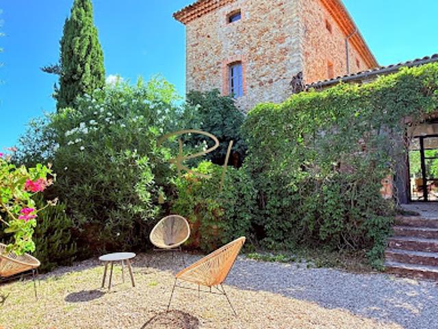 Vente Maison 13 pièces 466 m2 Allègre les Fumades