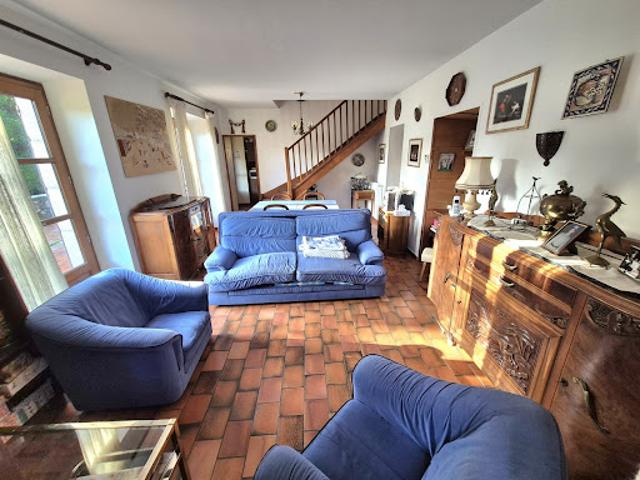 Vente Maison 7 pièces 150 m2 Lézan