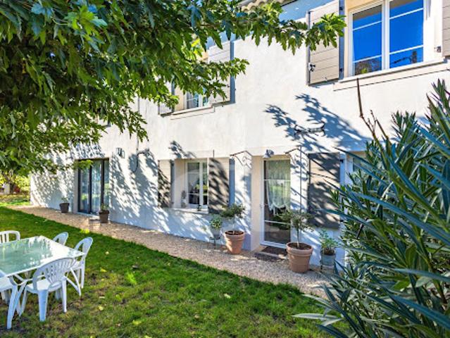 Vente Maison 7 pièces 239 m2 Le Thor