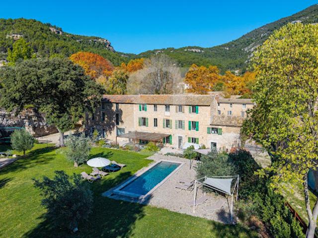Vente Maison 7 pièces 340 m2 L'Isle sur la Sorgue