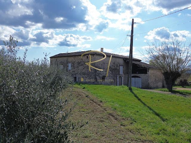 Vente Maison 5 pièces 120 m2 Saint jean de maruejols et avejan