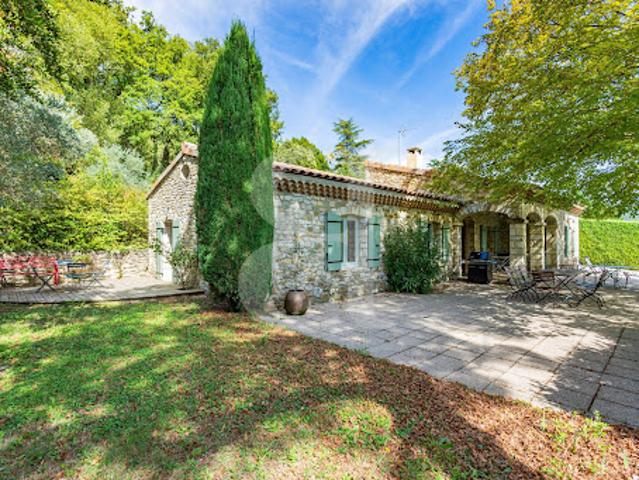 Vente Maison 5 pièces 145.5 m2 La Bégude de Mazenc