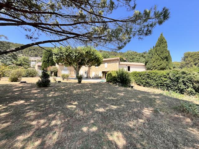 Vente Maison 8 pièces 224 m2 Beaumes de Venise
