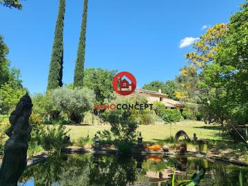 Vente Maison 9 pièces 268 m2 Domazan