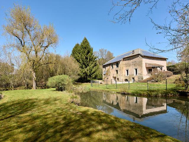 Vente Propriété 9 pièces 356 m2 Rioz