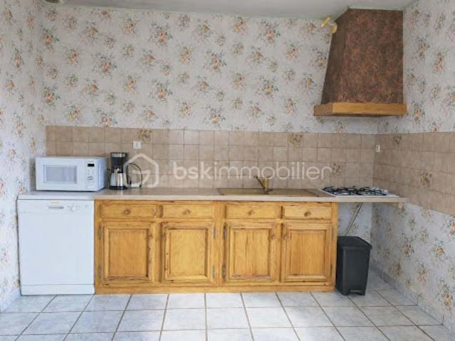 Vente Maison 4 pièces 80 m2 Saint Aignan de Couptrain