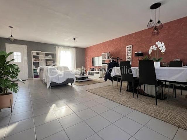 Vente Maison 5 pièces 102 m2 La Bazoge