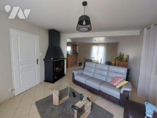 Vente Pavillon 5 pièces 143.18 m2 Saint Pierre es Champs