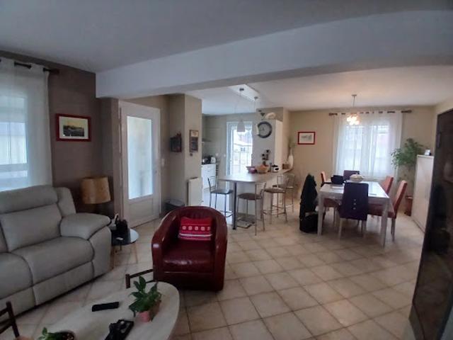 Vente Pavillon 5 pièces 150 m2 Toury