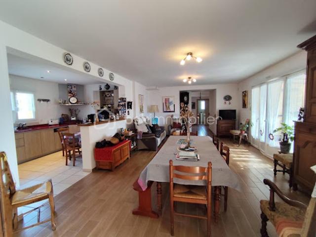 Vente Maison 5 pièces 155.99 m2 Couterne