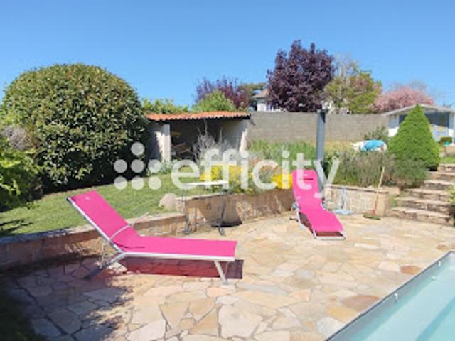Vente Maison 6 pièces 115 m2 Saint Médard en Forez