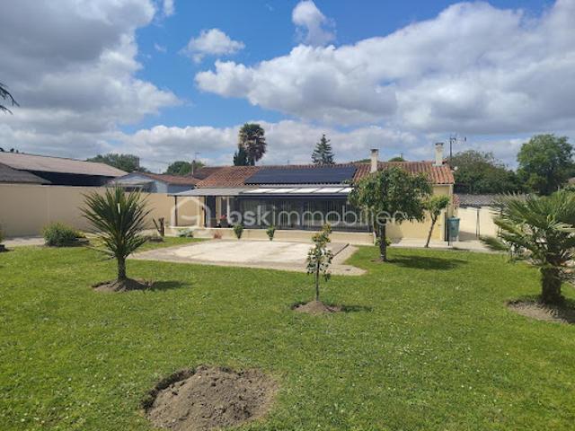 Vente Maison 6 pièces 122 m2 Aigre