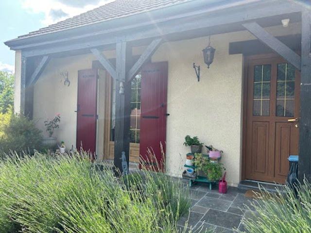 Vente Maison 6 pièces 123 m2 Savigné l'Evêque