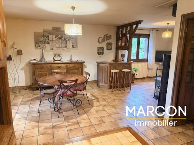 Vente Pavillon 6 pièces 136 m2 Sardent