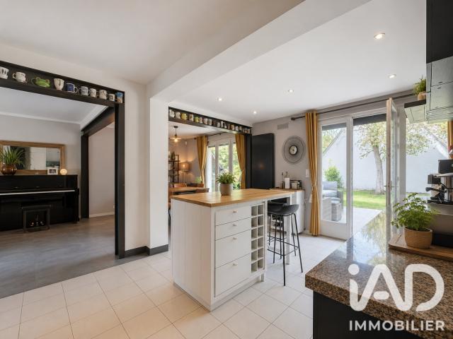 Vente Pavillon 6 pièces 141m² Carrières Sur Seine