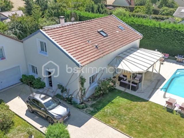 Vente Maison 6 pièces 224.91 m2 Servon