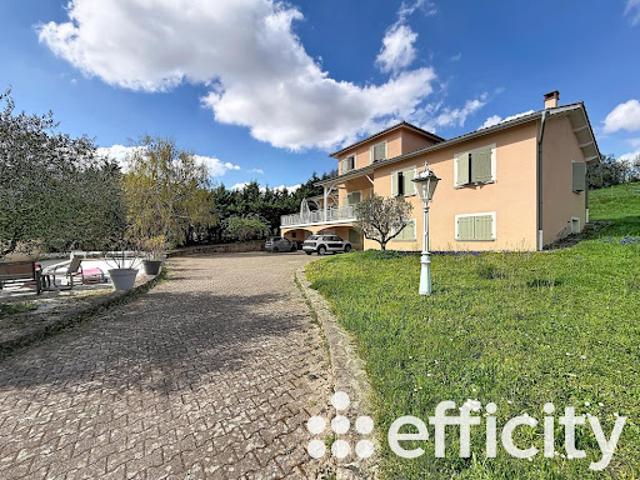 Vente Maison 6 pièces 257 m2 Saint Priest