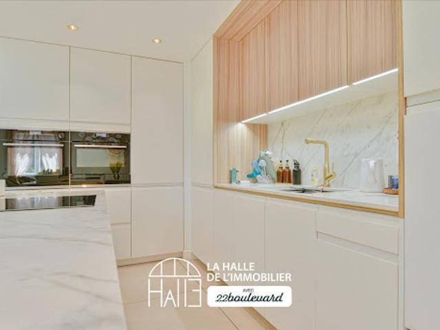 Vente Maison 7 pièces 128.8 m2 Saint Gence