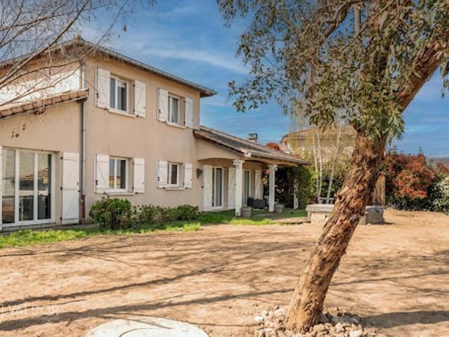 Vente Pavillon 7 pièces 144.89 m2 Lentilly