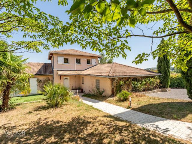 Vente Pavillon 7 pièces 144.89 m2 Lentilly
