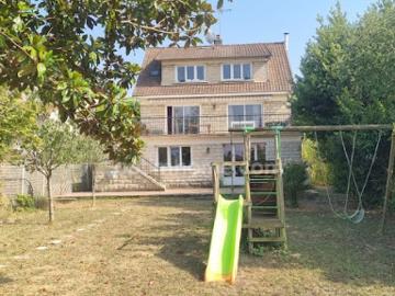 Vente Maison 8 pièces 185 m2 Rosny sous Bois