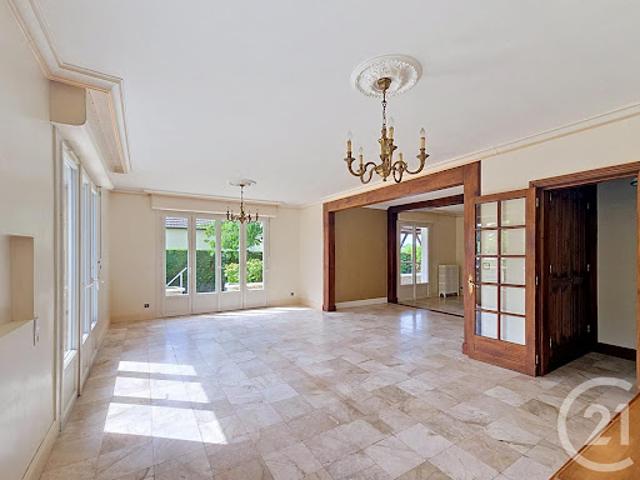 Vente Pavillon 8 pièces 202.48 m2 Louvigny